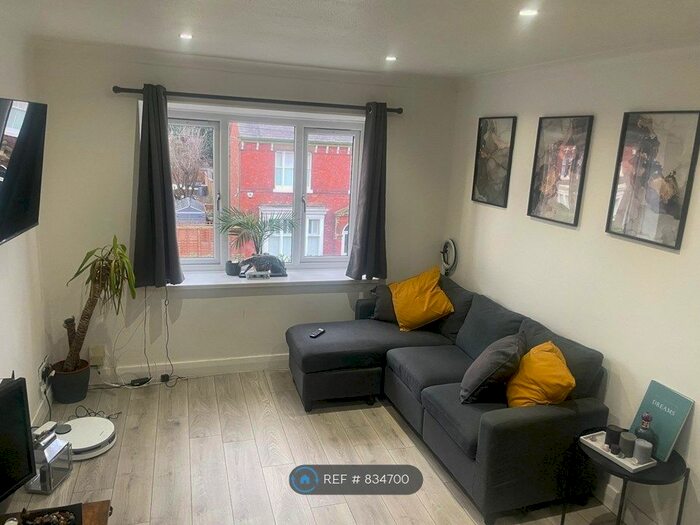 1 Bedroom Flat To Rent In Castle Court, Wellingborough, NN8