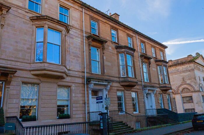 1 Bedroom Flat To Rent In Attic Flat, Clairmont Gardens, Glasgow, G3