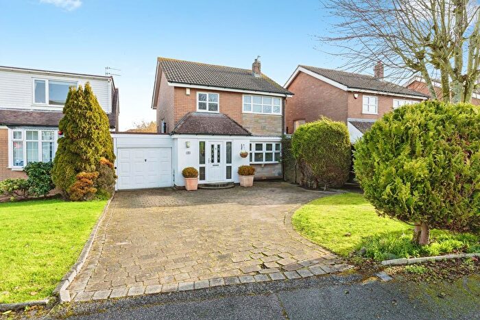3 Bedroom Detached House For Sale In Levens Close, Poulton-Le-Fylde, FY6