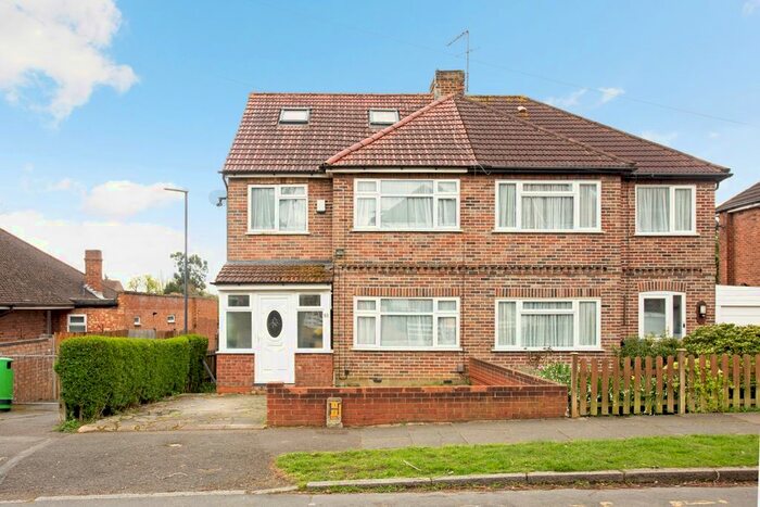 4 Bedroom Semi-Detached House To Rent In Whitegate Gardens, Harrow Weald, Harrow, HA3
