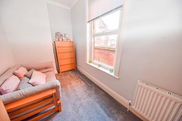 3 Bedroom Terraced House For Sale In Portchester Road, North End, PO2