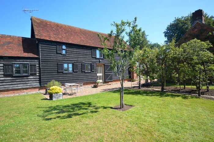 3 Bedroom Detached House To Rent In Penn Road, Beaconsfield, HP9