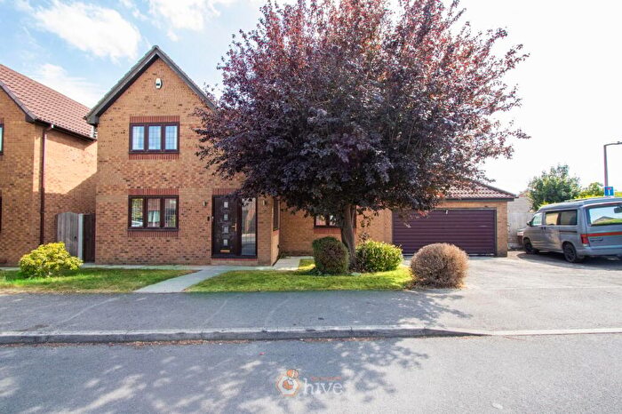 4 Bedroom Detached House For Sale In Farnborough Drive, Bessacarr, Doncaster, DN4