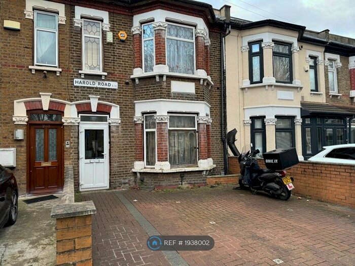 6 Bedroom Terraced House To Rent In Harold Road, Upton Park, E13