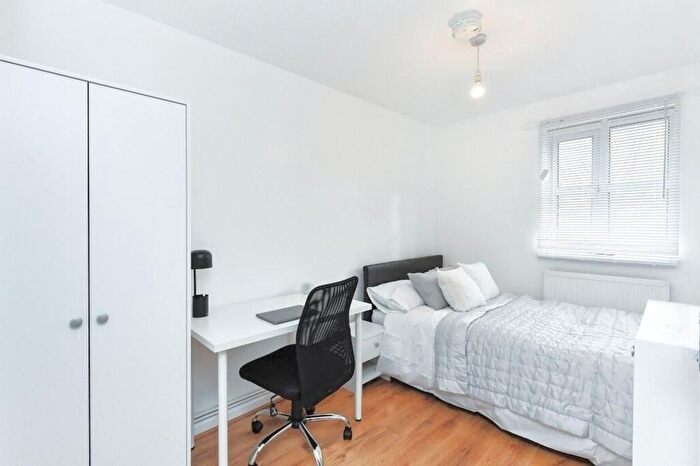 6 Bedroom House To Rent In Gadd Street, Nottingham, NG7