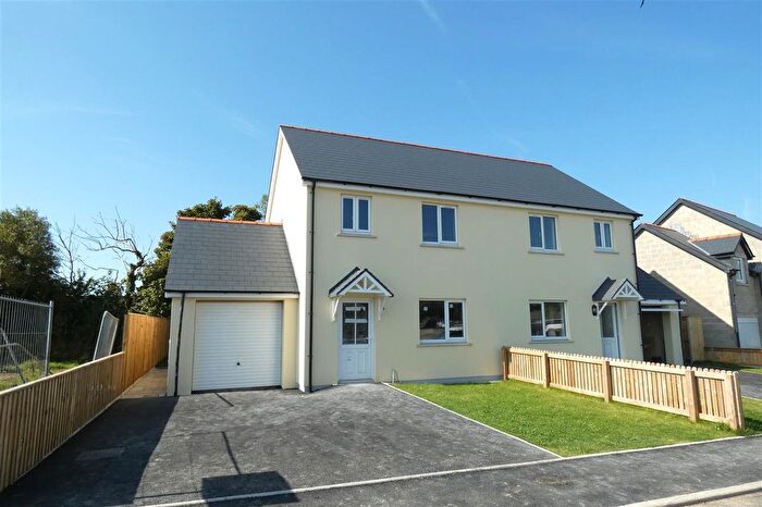 3 Bedroom Semi-Detached House For Sale In Heol Newydd, Letterston, Haverfordwest, SA62