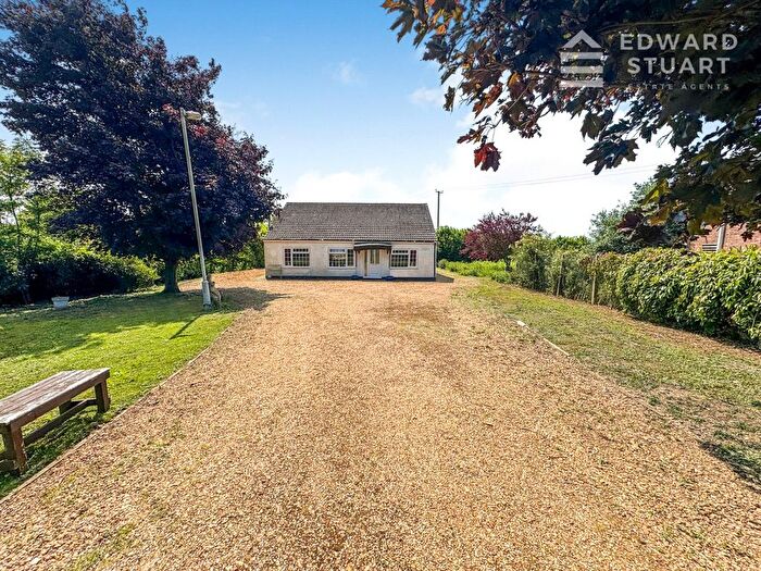 3 Bedroom Bungalow For Sale In Wisbech Road, Thorney, Peterborough, Cambridgeshire, PE6