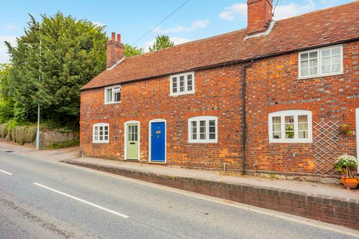 2 Bedroom Terraced House To Rent In Herd Street Marlborough, SN8