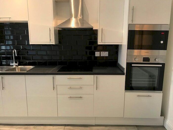 1 Bedroom Flat To Rent In Cowley Road, Oxford, Oxford, OX4