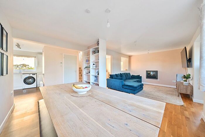 3 Bedroom Detached House For Sale In Kenwith Drive, Kingsbridge, TQ7