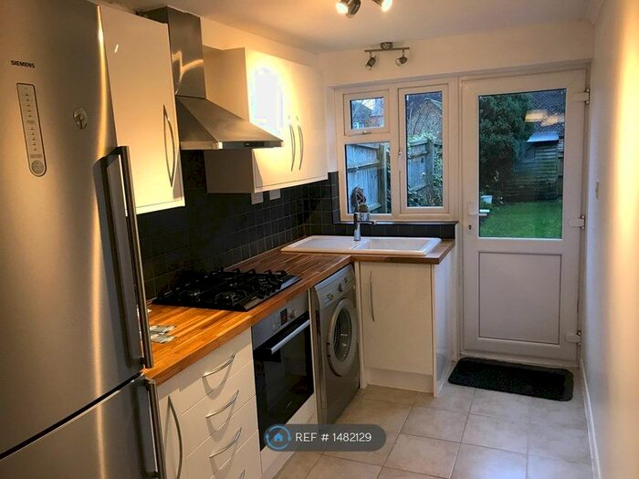 2 Bedroom Terraced House To Rent In Windsor Street, Oxford, OX3