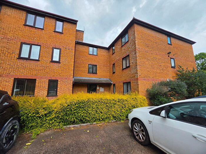 2 Bedroom Apartment To Rent In Brindley Close, Wembley, HA0