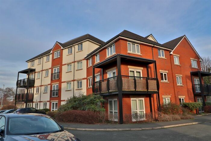 2 Bedroom Flat To Rent In Gladstone Street, Warrington, WA2