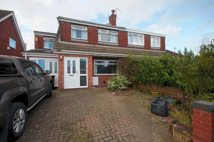 3 Bedroom Semi-Detached House To Rent In Hope Farm Road, Great Sutton, Ellesmere Port, Cheshire., CH66