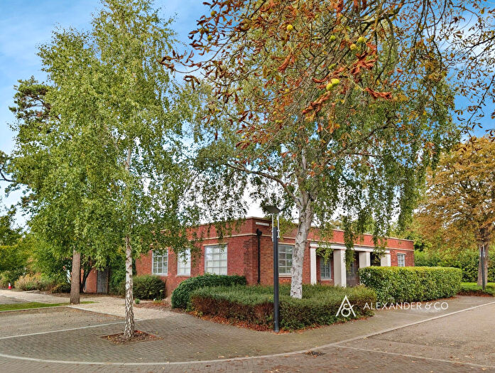 2 Bedroom Bungalow To Rent In The Guard House, Caversfield, Bicester, OX27