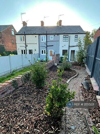 2 Bedroom End Of Terrace House To Rent In Victoria Street West, Chesterfield, S40