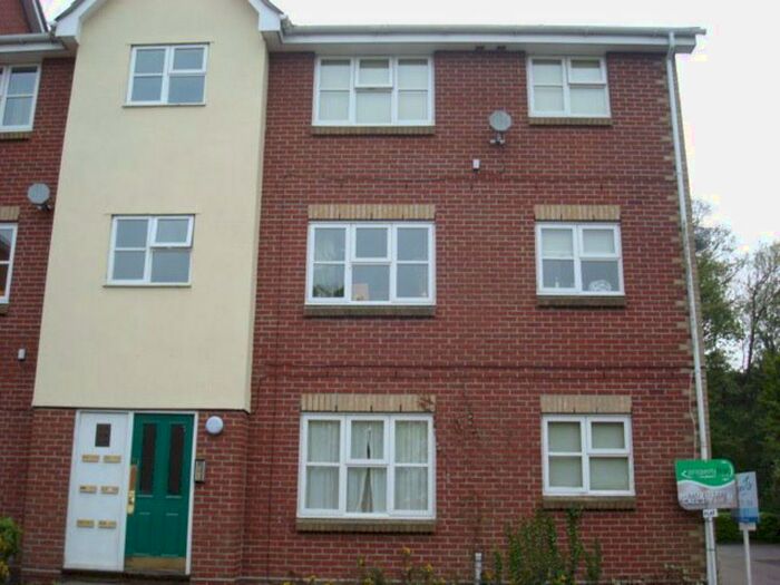 1 Bedroom Flat To Rent In Finbars Walk, IP4