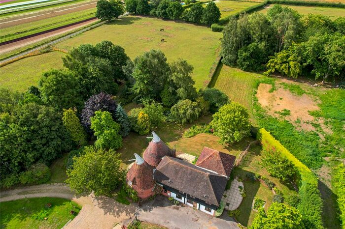 5 Bedroom Detached House For Sale In Stanford Lane, Hadlow, Tonbridge, Kent, TN11