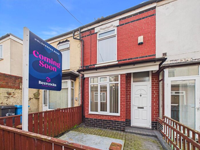 2 Bedroom Terraced House For Sale In Carisbrooke Avenue, Montrose Street, Hull, HU8