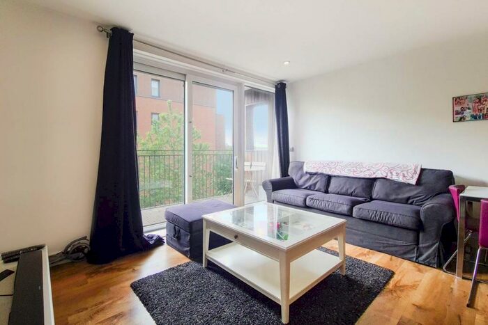1 Bedroom Flat To Rent In Meadowside, Kidbrooke, London, SE9