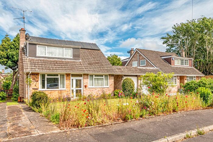 4 Bedroom Chalet For Sale In Gatchell Green, Trull, TA3