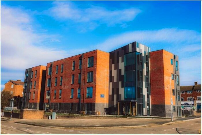 2 Bedroom Ground Flat To Rent In Goldsmith Way, Prenton, Wirral, Merseyside, CH43