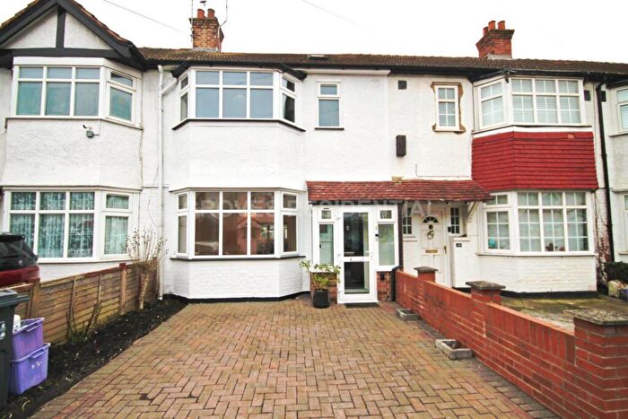 3 Bedroom Terraced House To Rent In Byron Avenue, New Malden, KT3