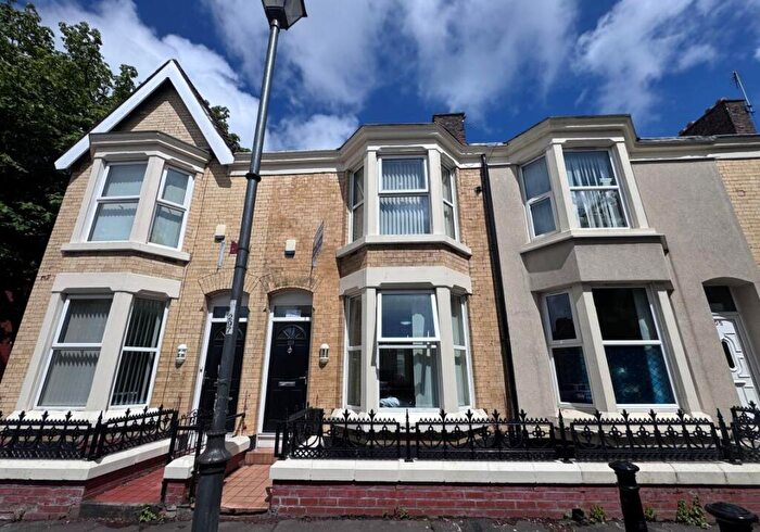 6 Bedroom Terraced House For Sale In Edinburgh Road, Kensington, Liverpool, Merseyside, L7
