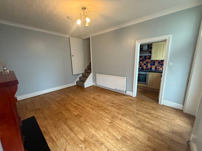 1 Bedroom Property To Rent In Abbott Street, Huddersfield, HD1