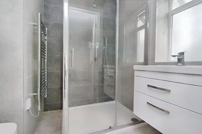 1 Bedroom Flat To Rent In Montpelier Rise, London, NW11