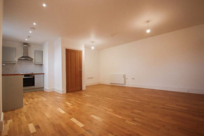 1 Bedroom Flat To Rent In Jasmine Place, London Road, Dover, CT17
