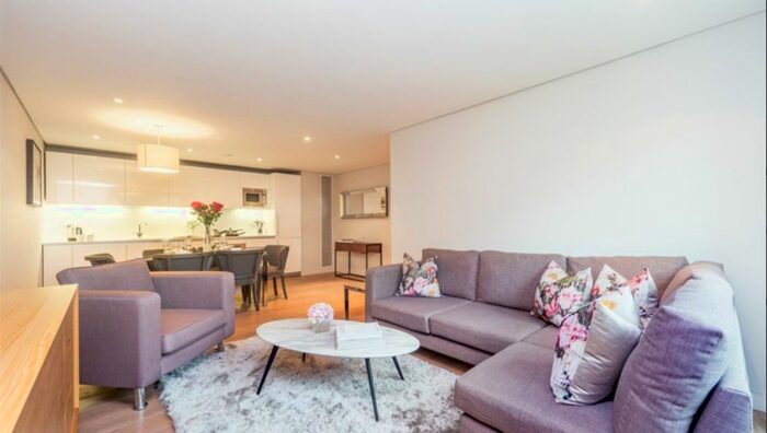 3 Bedroom Flat To Rent In Merchant Square East, London, W2