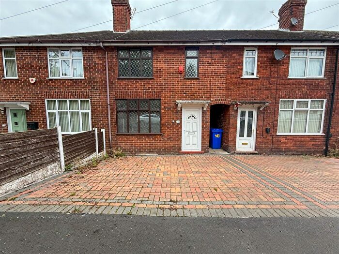 4 Bedroom Town House To Rent In Broadway, Meir, ST3