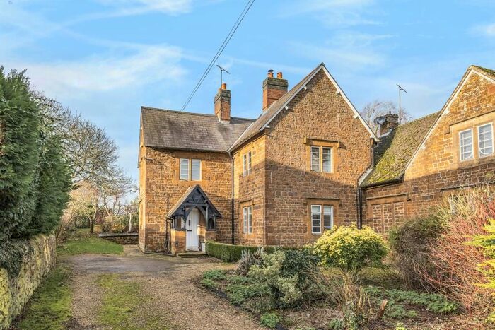 3 Bedroom Detached House To Rent In Wardington, Banbury, OX17