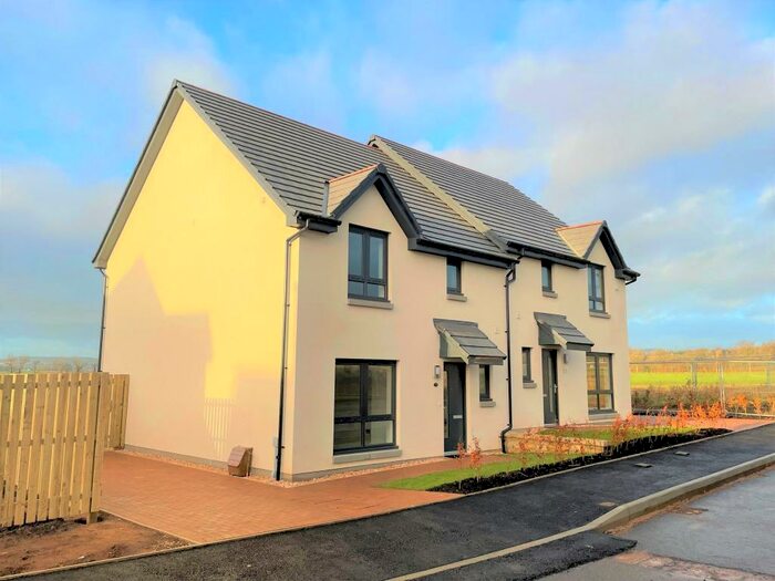 3 Bedroom Semi-Detached House To Rent In Strathgray Wynd, Dykes Of Gray, Dundee, DD2