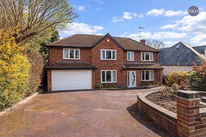 5 Bedroom Detached House For Sale In The Mount, Rickmansworth, Hertfordshire, WD3