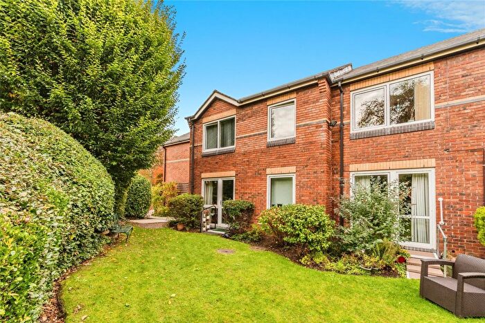 1 Bedroom Flat For Sale In Homebeck House, Gatley, SK8