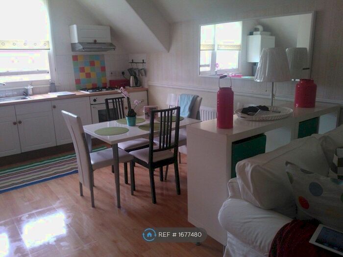 1 Bedroom Flat To Rent In Granville Road, Leicester, LE1