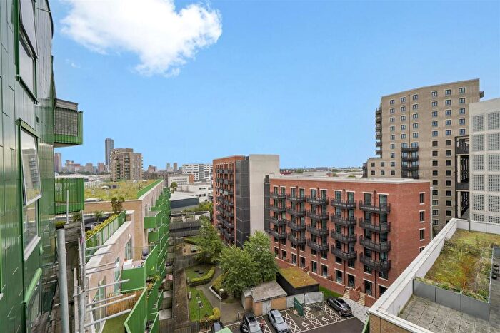 2 Bedroom Apartment To Rent In Luma Apartments, Park Royal, NW10