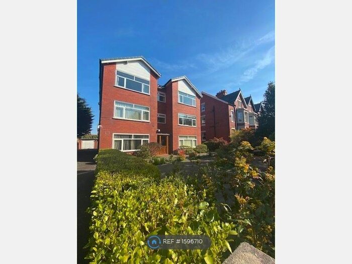 1 Bedroom Flat To Rent In Riversleigh Court, Lytham St. Annes, FY8