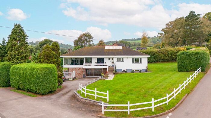 5 Bedroom Detached House For Sale In Parc Close, Llangybi, Usk, NP15