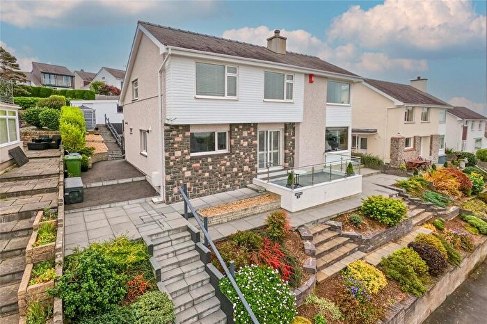 4 Bedroom Detached House For Sale In Cae Gwyn, Caernarfon, Gwynedd, LL55