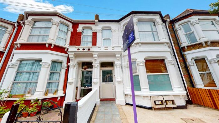 4 Bedroom Terraced House For Sale In Burrows Road, Kensal Rise, London, NW10