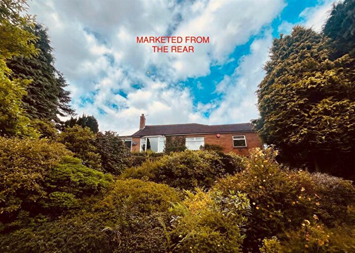 3 Bedroom Detached Bungalow For Sale In Meltham Road, Netherton, Huddersfield, HD4