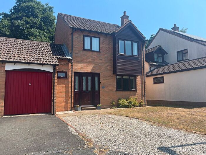 4 Bedroom Detached House For Sale In Sandygate Mill, Kingsteignton, Newton Abbot, TQ12