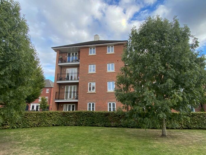 2 Bedroom Flat To Rent In Derwent Drive, Lakeside, DN4