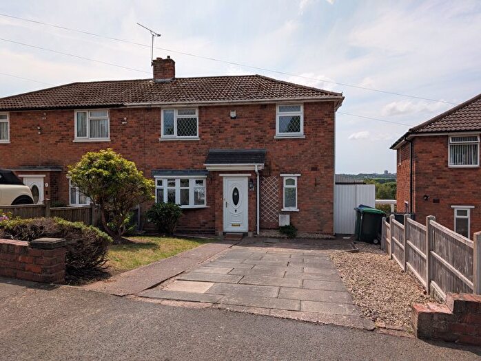 3 Bedroom Semi-Detached House To Rent In Highfield Road, Great Barr, Birmingham, B43