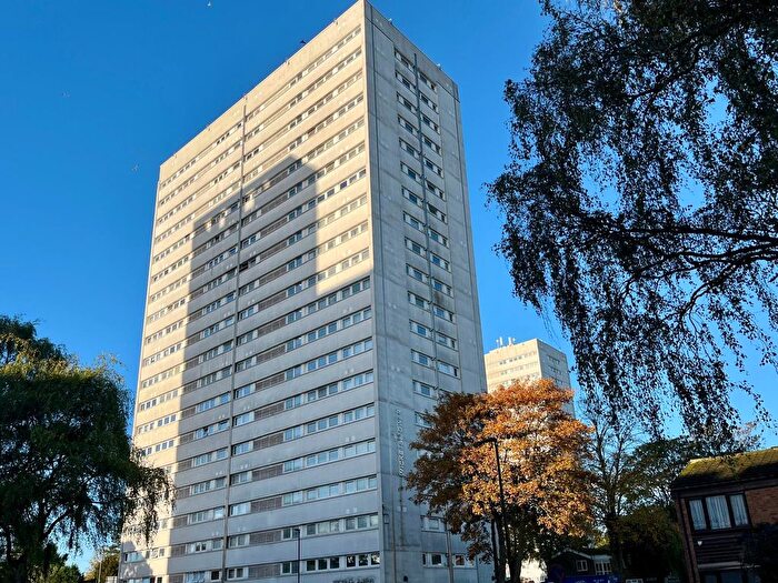 1 Bedroom Flat For Sale In Wyatt Close, Birmingham, B5