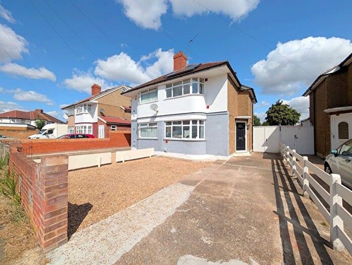3 Bedroom Semi-Detached House For Sale In Longford Avenue, Feltham, TW14