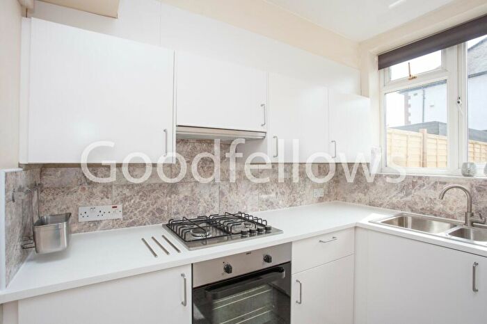 3 Bedroom Semi-Detached House To Rent In Arras Avenue, Morden, Surrey, SM4